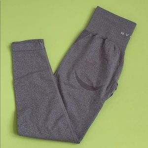 Nvgtn Contour Seamless